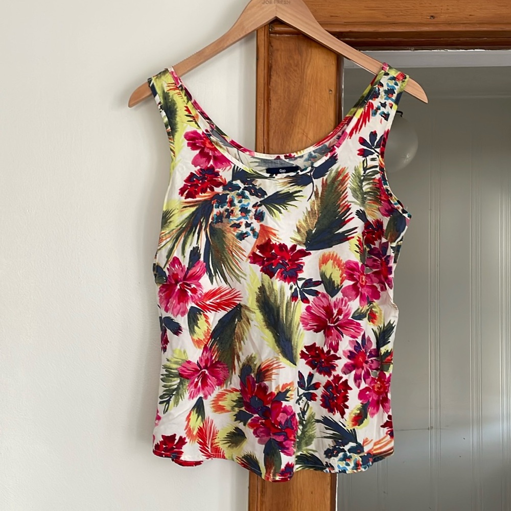 Gap Women's Floral Top sz S